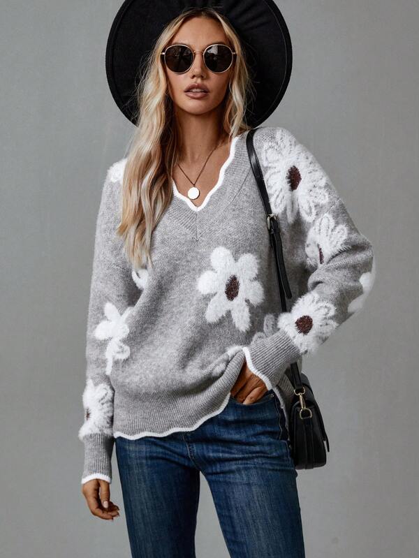 Nell Harrington | Floral Knit Sweater With V-Neck