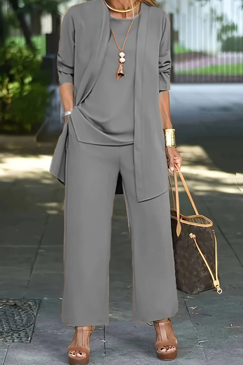 Valentina Ricci | Elegant Layered Lounge Set