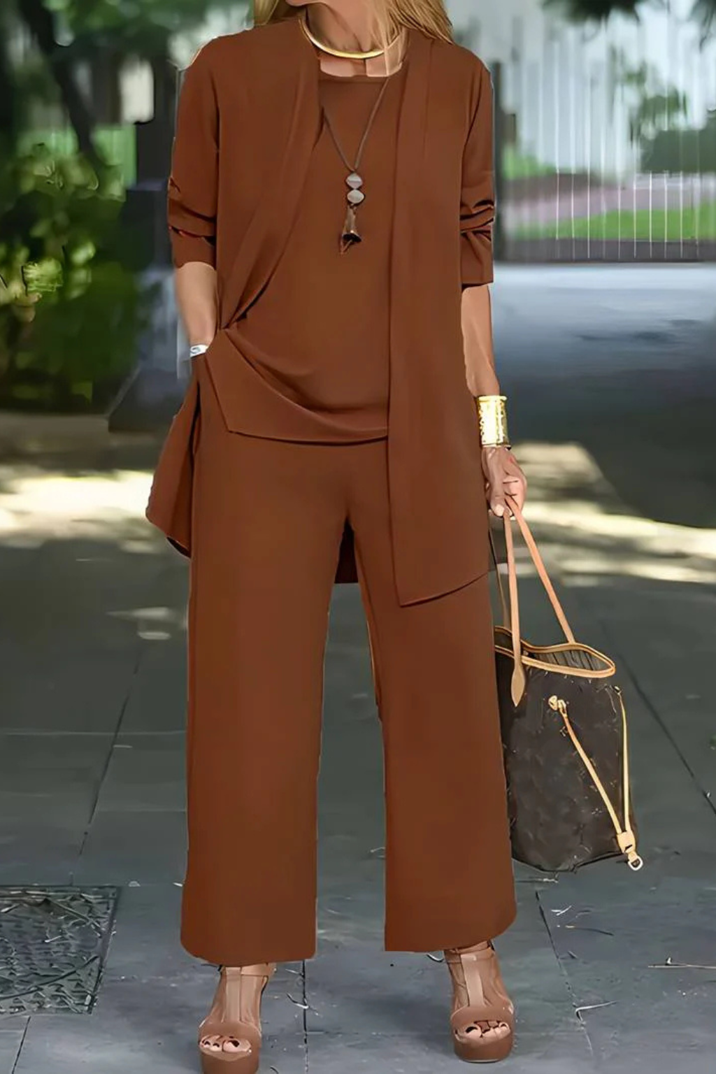 Valentina Ricci | Elegant Layered Lounge Set