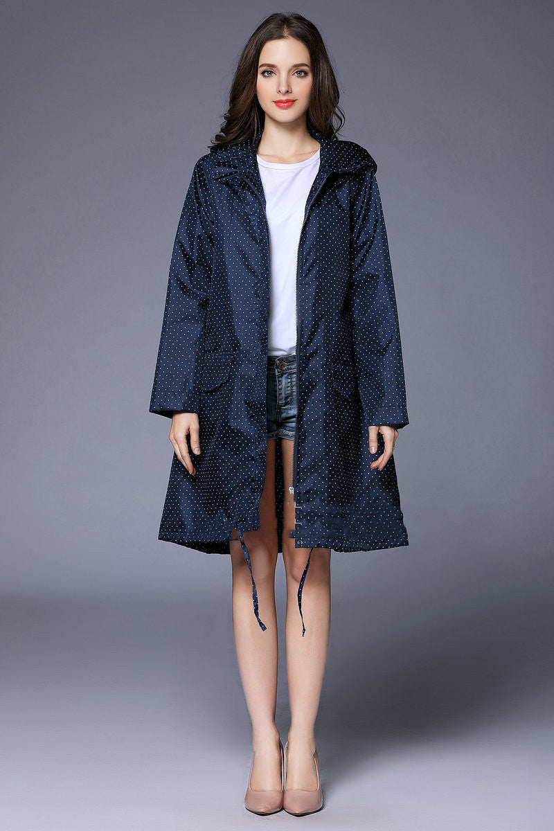Victoria Wood | Drawstring Hem Hooded Raincoat in Navy