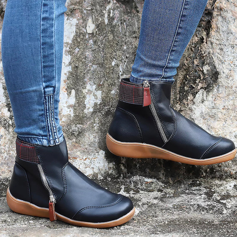Charlotte Beaumont | Cozy Comfort Ankle Boots