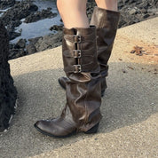 Olivia Smith | Bottes souples montantes de style western à boucle