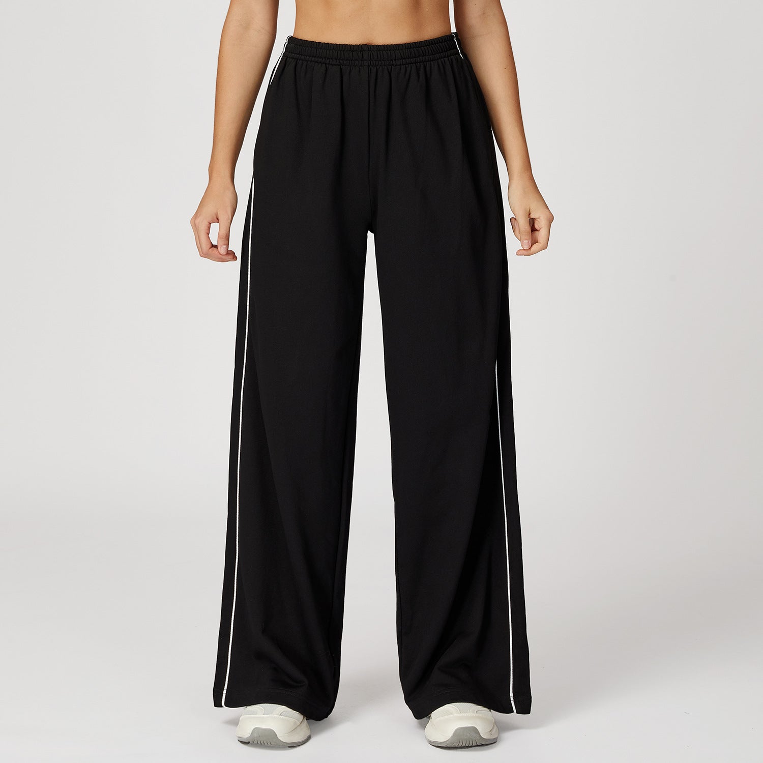 Emma Griffiths | Wide-Leg Track Sweatpants