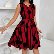 Millicent Baker | Robe midi trapèze ceinturée