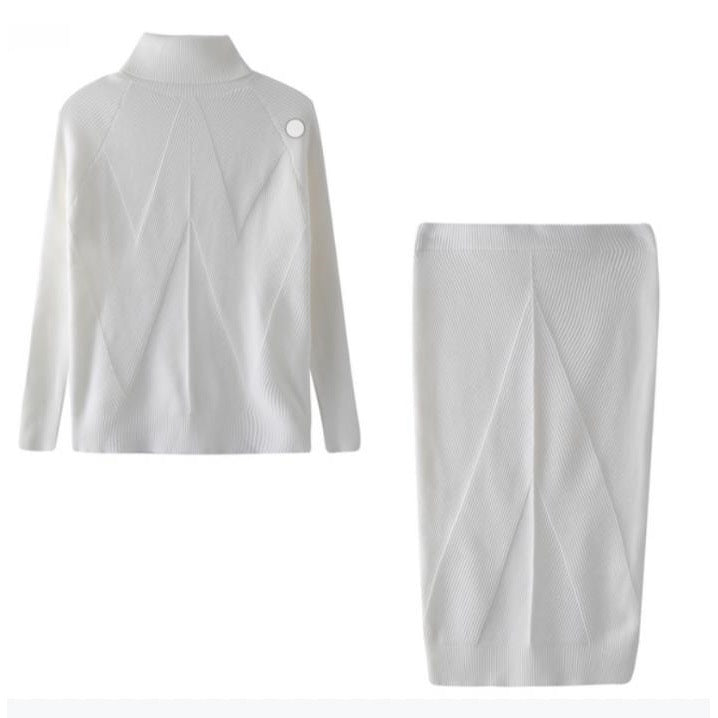Eleanor Scott | Ensemble pull en maille à col roulé et jupe midi