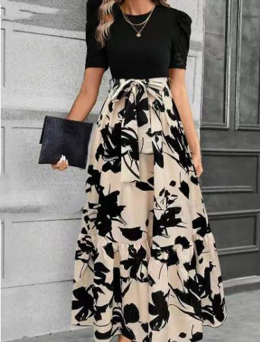 Cordelia Ashby | Robe midi à col rond et imprimé floral