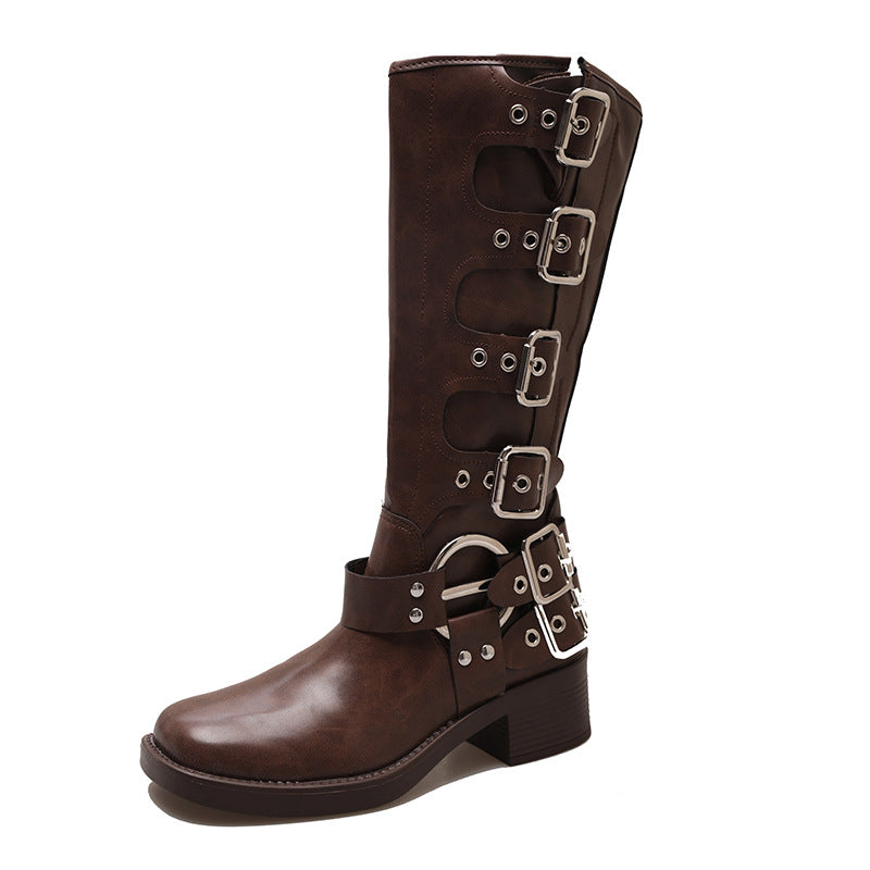 Georgina Baker | Bottes montant jusqu’au genou avec détail de boucle