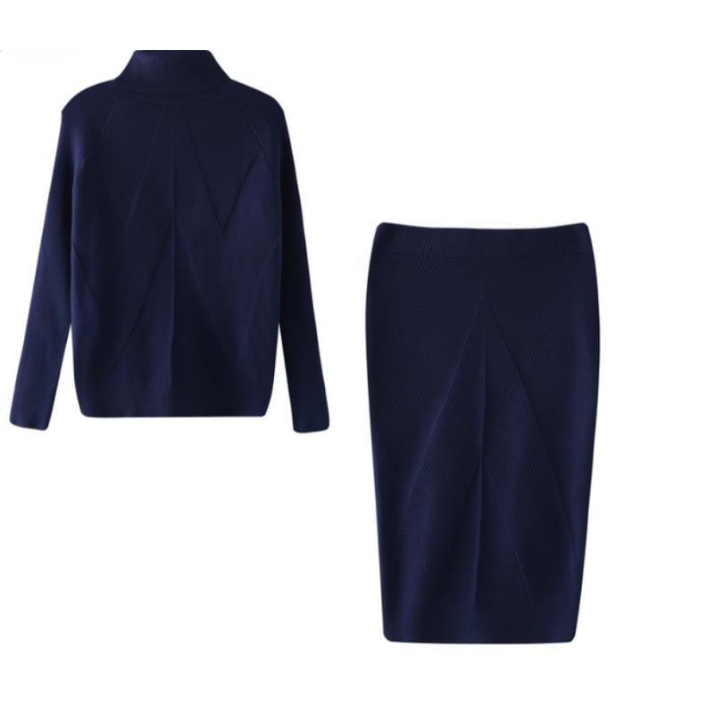 Eleanor Scott | Ensemble pull en maille à col roulé et jupe midi