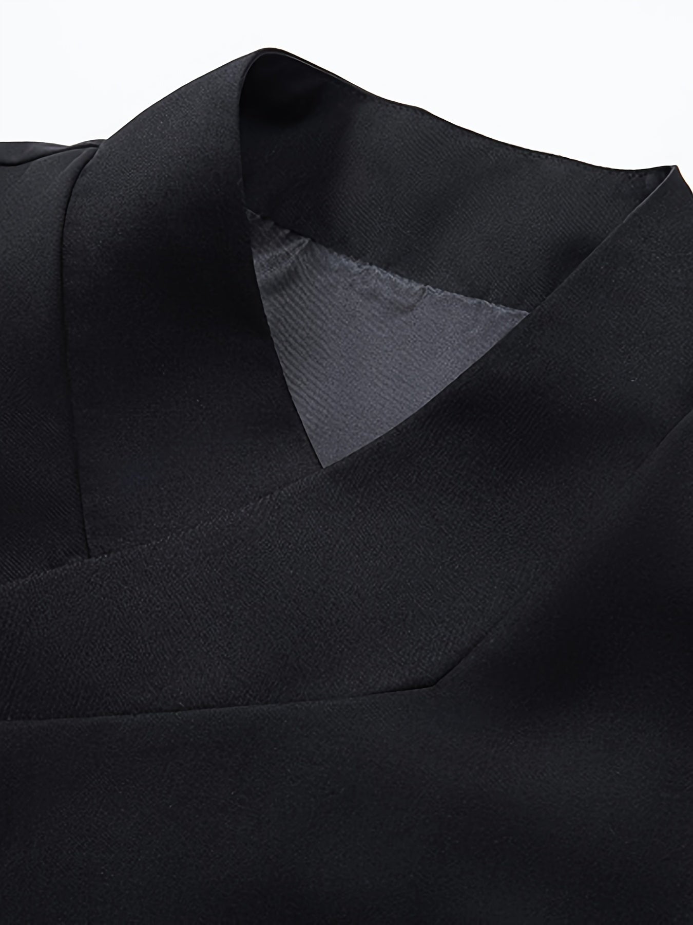 Julian Kensington | Refined Asymmetrical Vest