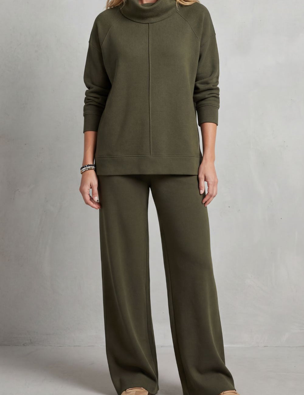 Tabitha Langford | Luverra Knit Lounge Set – Turtleneck & Wide-Leg Trousers