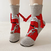 Cocoa Cheer | Chaussettes de Noël rouges magnétiques à motif de père Noël pour femmes