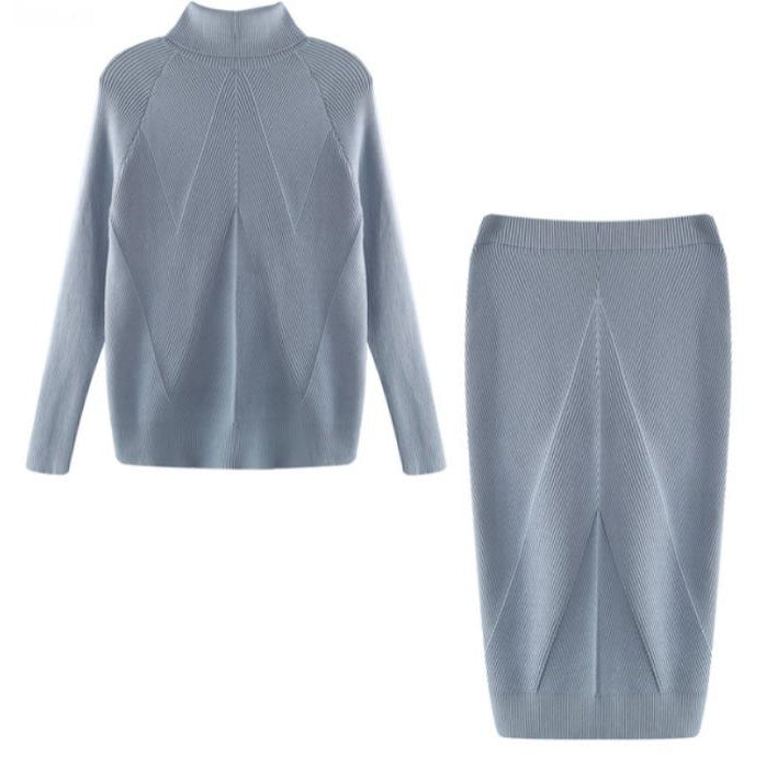 Eleanor Scott | Ensemble pull en maille à col roulé et jupe midi
