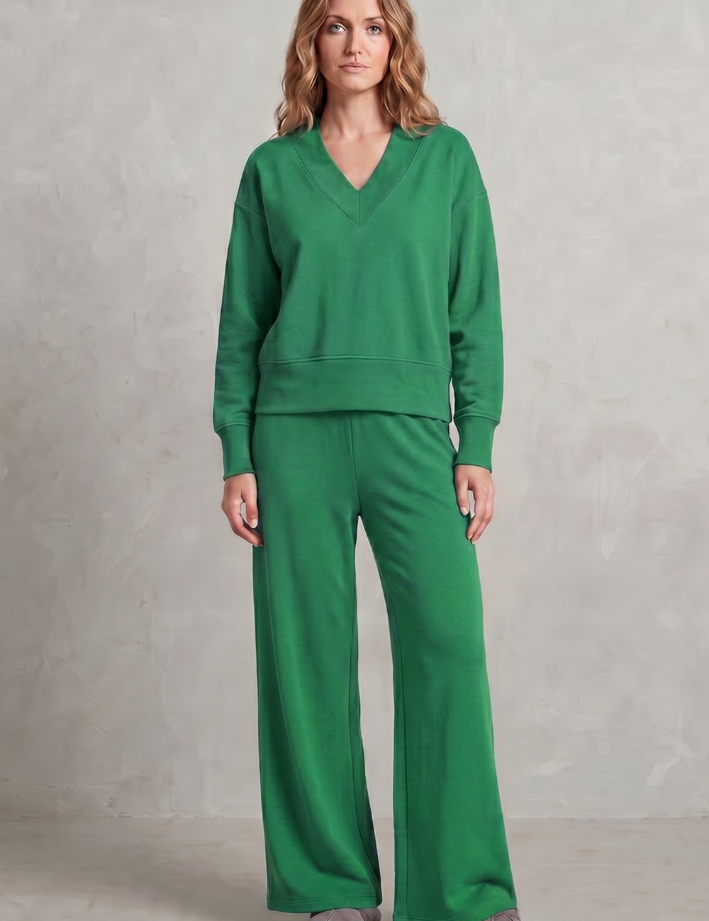 Allia_Relaxedfit_Wide-legloungeset_1_27d58140-adef-44bd-a149-79dd78d76f4b.png
