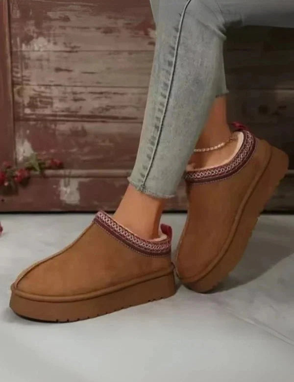 Amelia_Whitford_Winter_Slip-On_Clogs_For_Women_215295035310466.webp