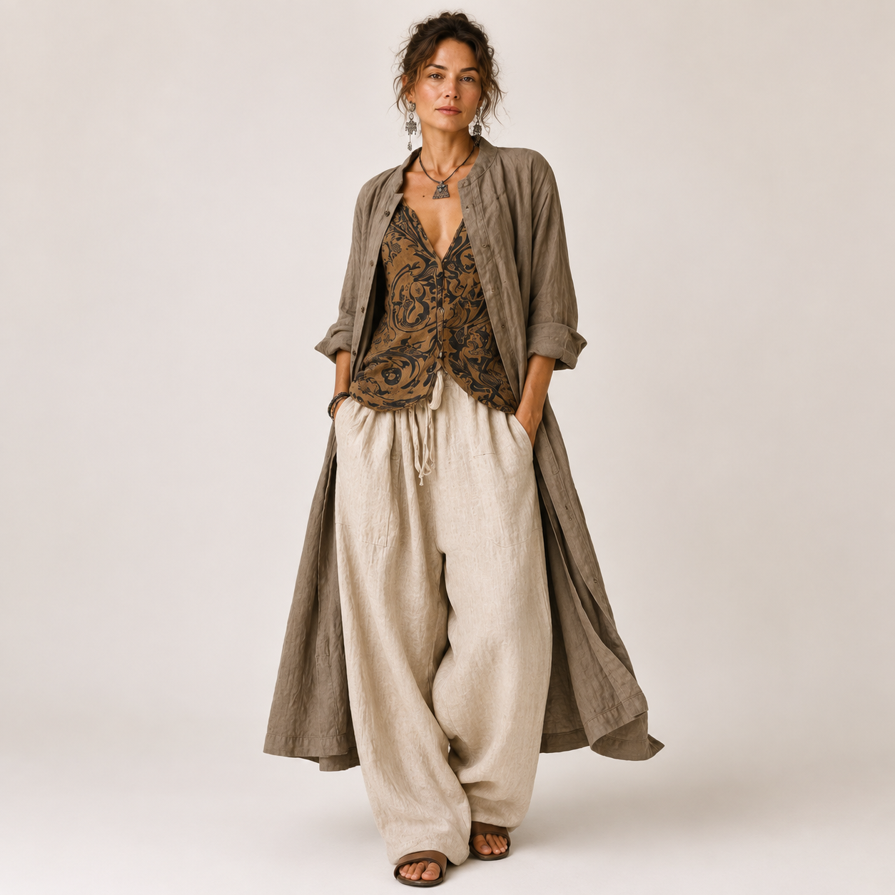 Astrid Holloway | Relaxed Three-Piece Layered Linen Set