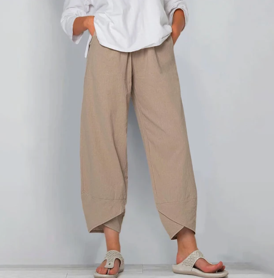 Beatrix_-_Leichte_Hose_0.png