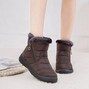 Freya Sanderson | Cozy Snow Boots For Women with Faux-Fur Trim
