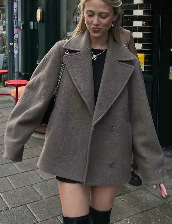 Camille_Rousseau_Oversized_Wool_Blend_Coat_For_Women_115302465978754.webp