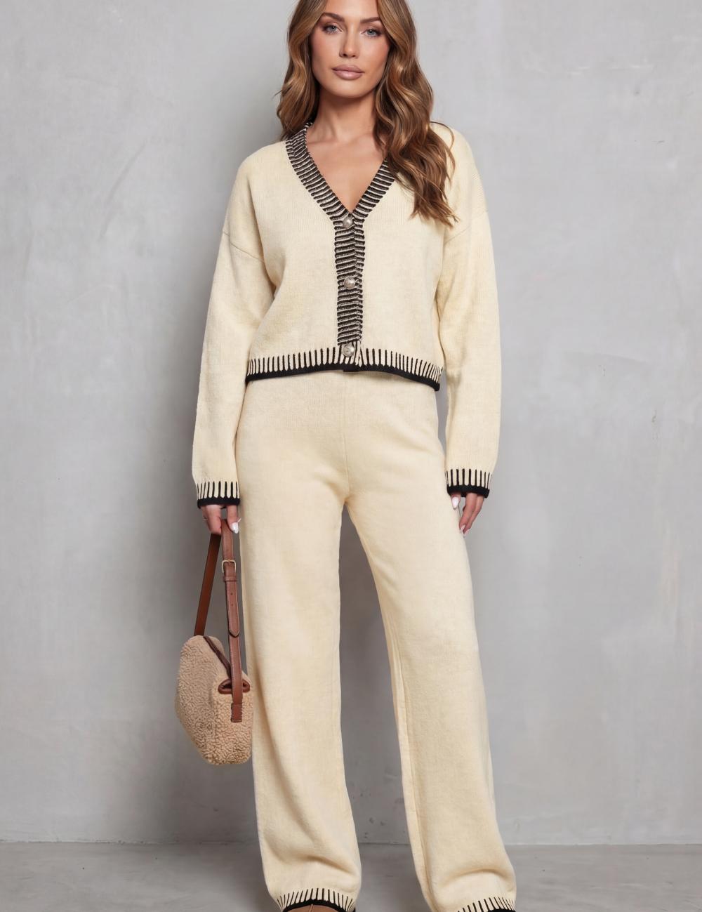 Cerivelle_Contrast_trim_Knit_loungewear_set_8.png