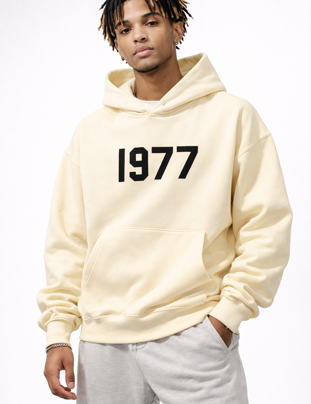 1977 | Street Style Winter Hoodie