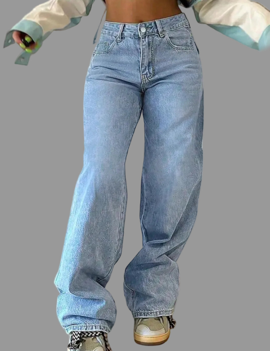 Chlo_Straight-Leg_High-Waisted_Denim_Boyfriend_Jeans_115303279280514.jpg