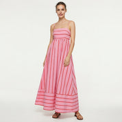 Clara Hartfield | Robe longue rayée à encolure carrée