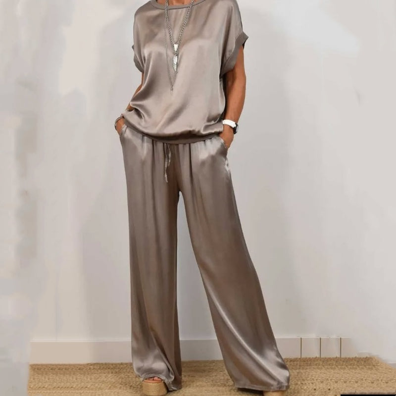 Clara Montague | Effortless Satin Lounge Set For Women