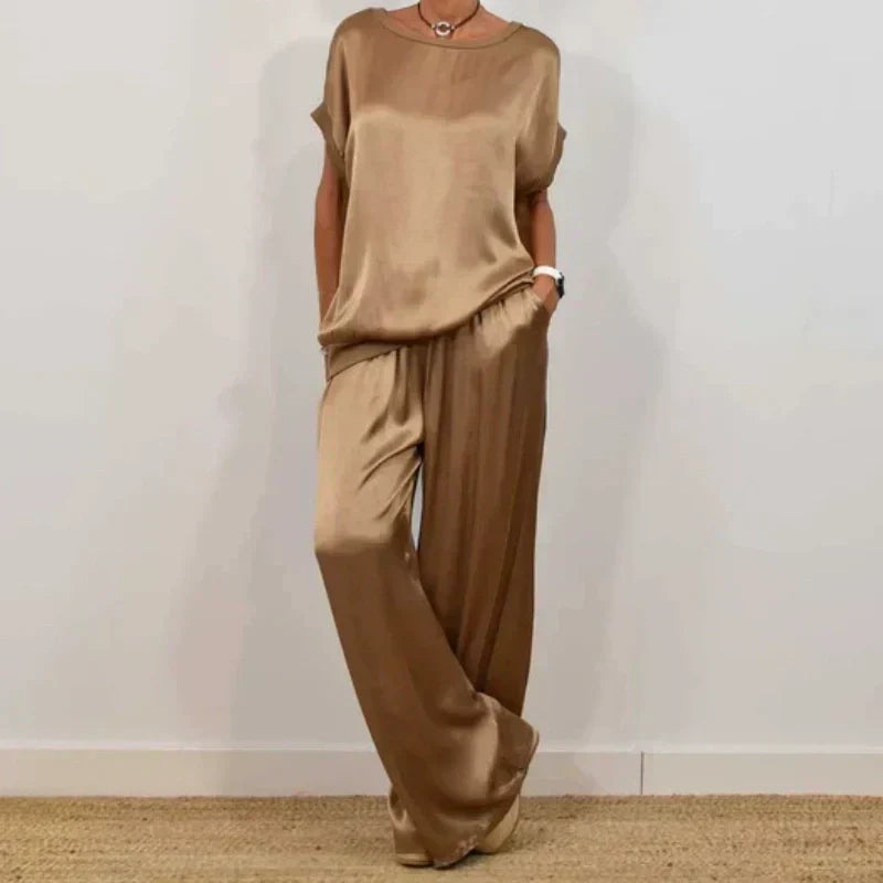 Clara Montague | Effortless Satin Lounge Set For Women