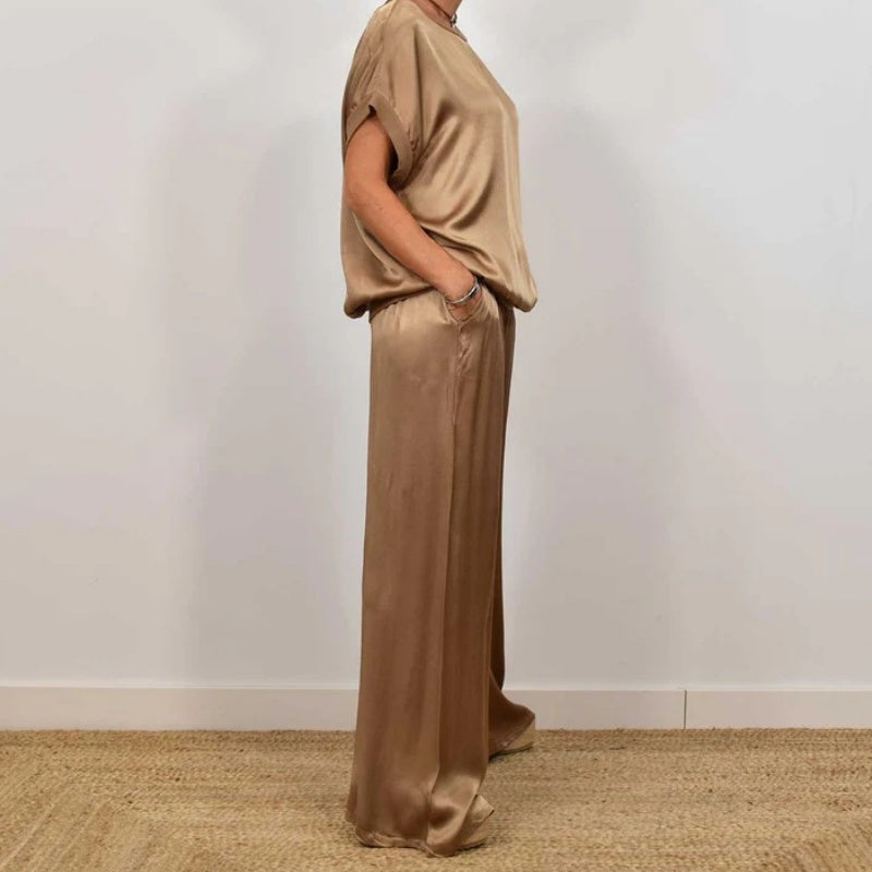 Clara Montague | Effortless Satin Lounge Set For Women