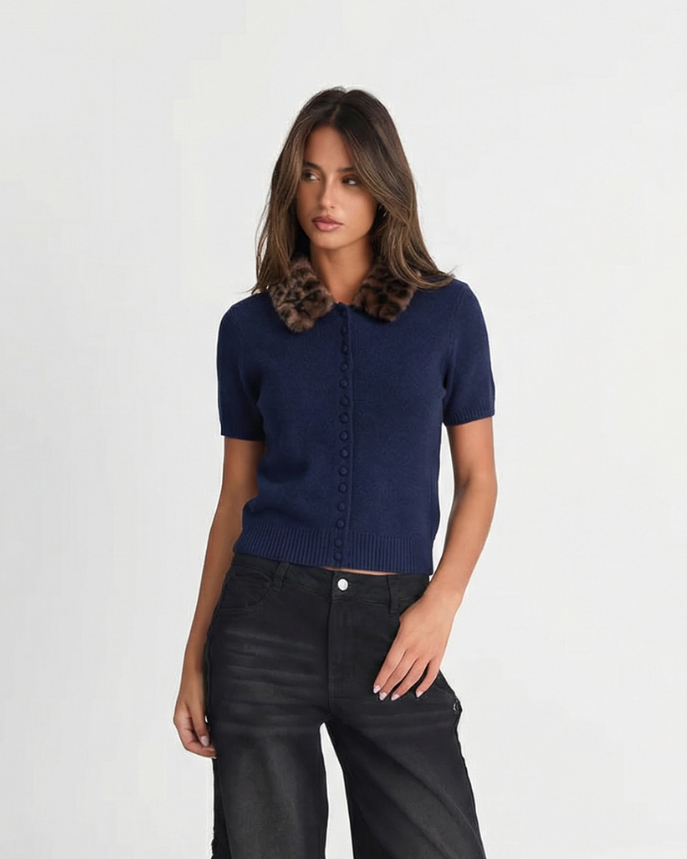 Cliane_Dorthois_Knitted_Navy_Cardigan_Top_with_Leopard_Faux_Fur_Collar_115305417884034.png