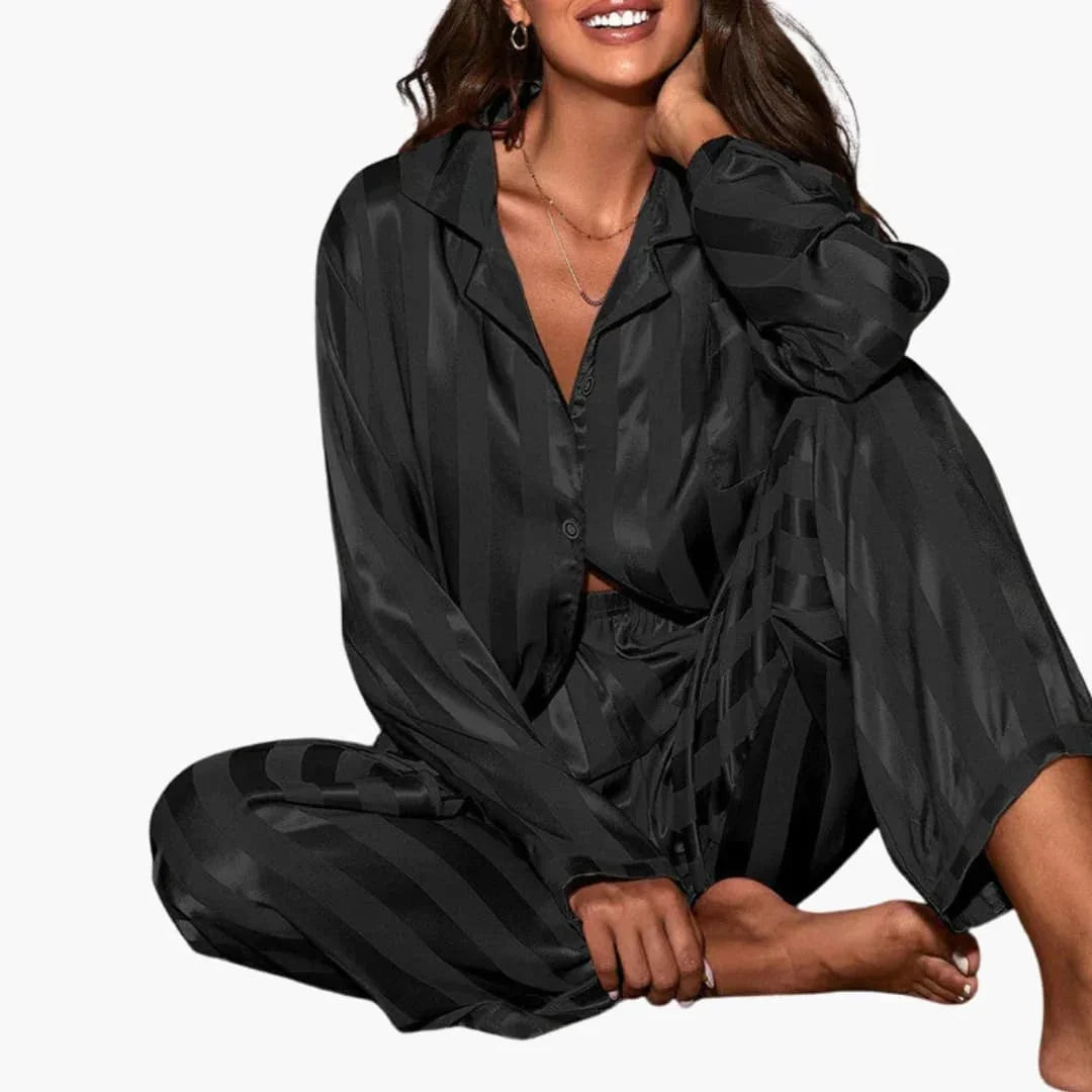 Elspeth Turner | Luxury Button Pajama Set For Women