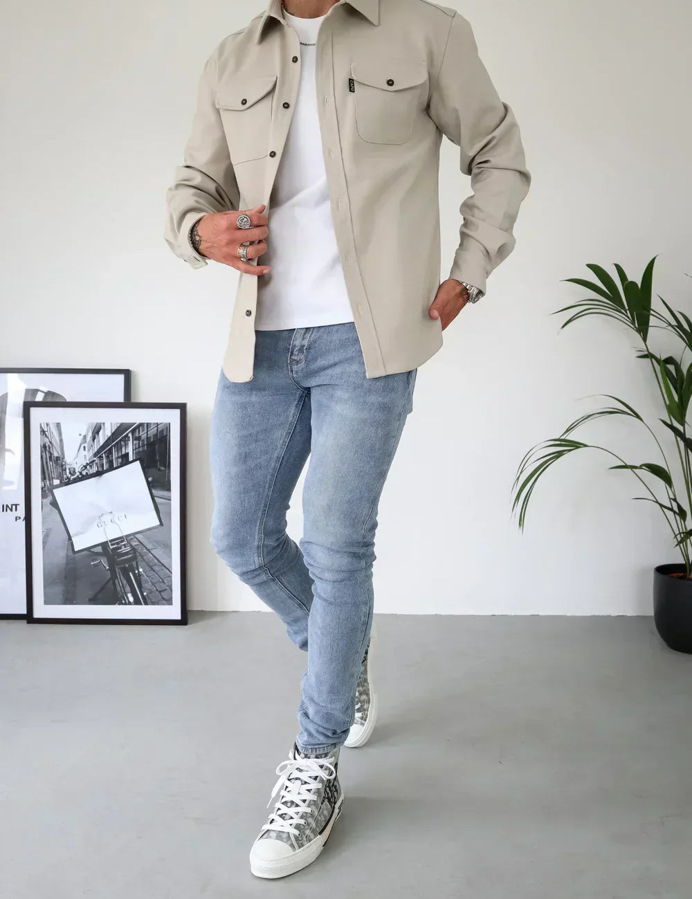 Ethan_Moreau_Casual_Overshirt_with_Modern_Layering_1315300941676930.webp