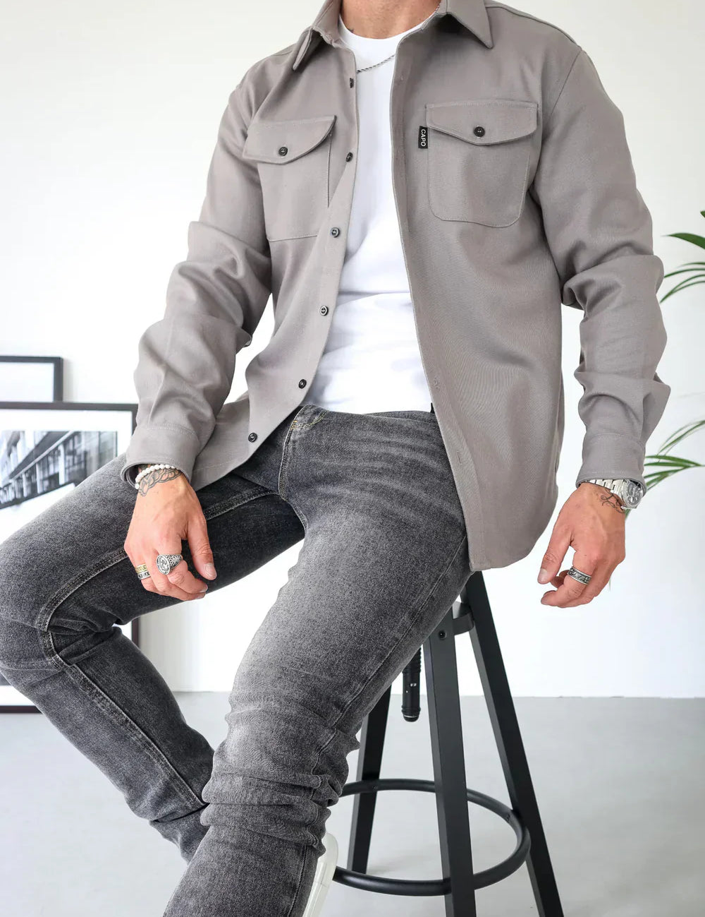 Ethan_Moreau_Casual_Overshirt_with_Modern_Layering_215300941676930.webp