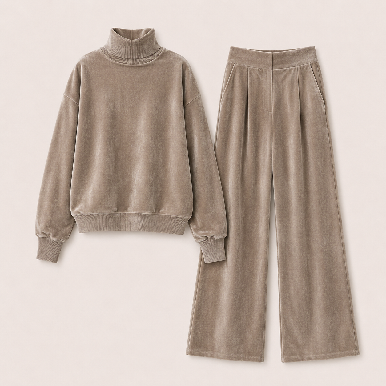 FlorenceTurnerLuxeVelourTwo-PieceLoungeSetitem.png