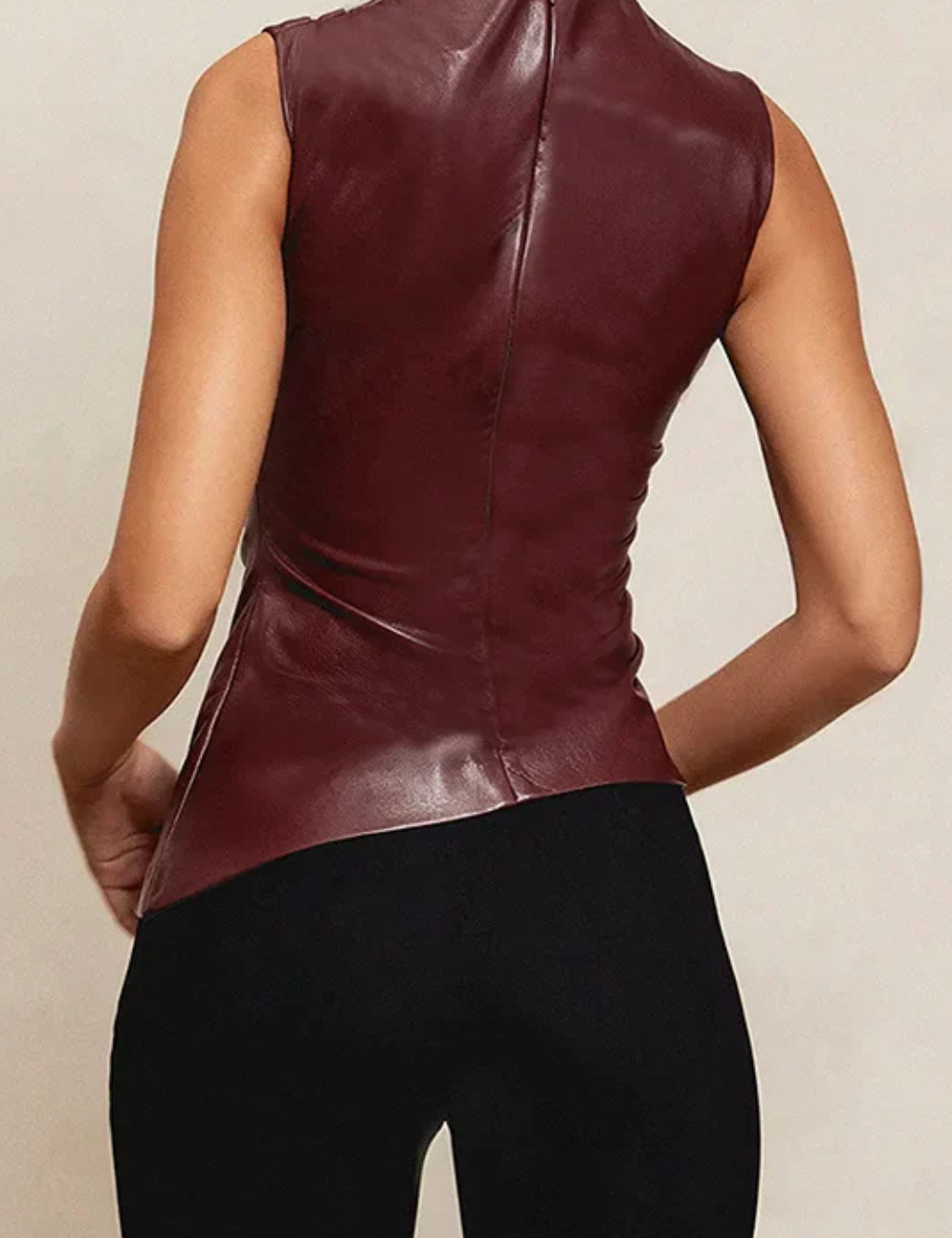 Giulia_Ferraro_Sleek_High-Neck_Sleeveless_Top_415309892223362.png