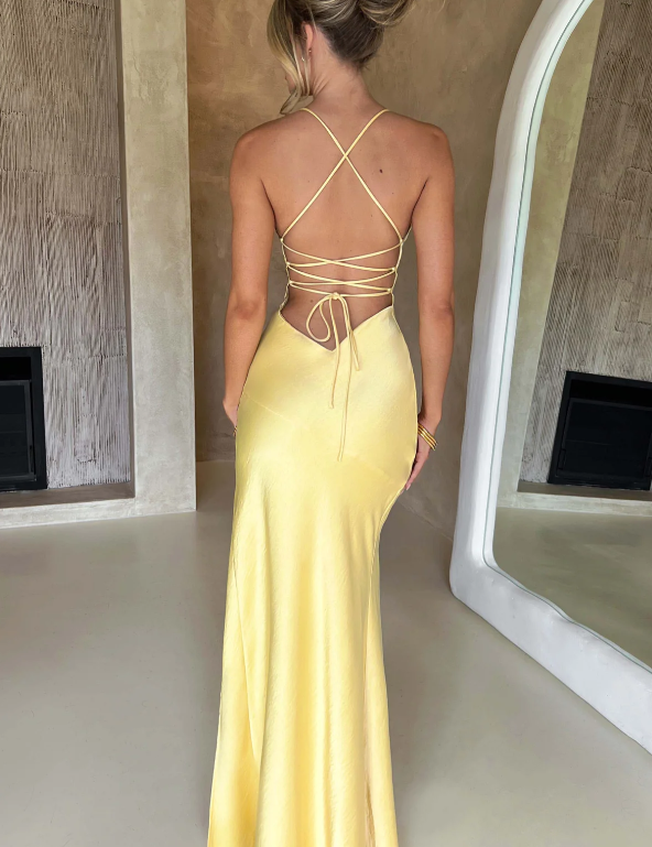 Grace_Parker_Satin_Halter_Neck_Slit_Maxi_Dress_215279473262978.png