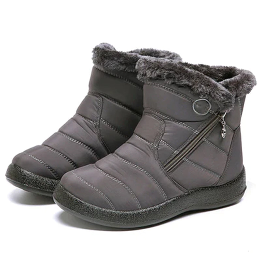 Freya Sanderson | Cozy Snow Boots For Women with Faux-Fur Trim