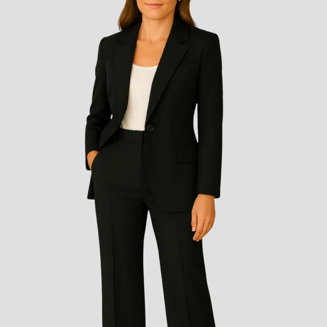 Harper Knight | Tailored Two-Piece Suit