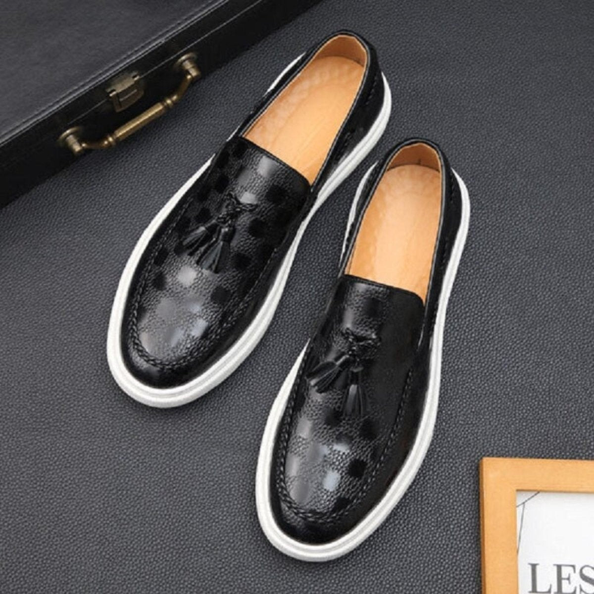 Henry_Ashford_Leather_Tassel_Loafers_For_Men_115296179863938.jpg