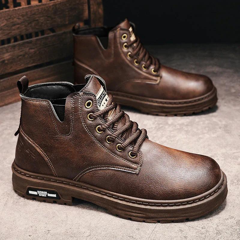 Barnaby Hughes | Men's Lace-Up Winter Ankle Boot in Vintage Brown