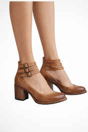 Isabella Moreau | Vintage Buckle Ankle Boots