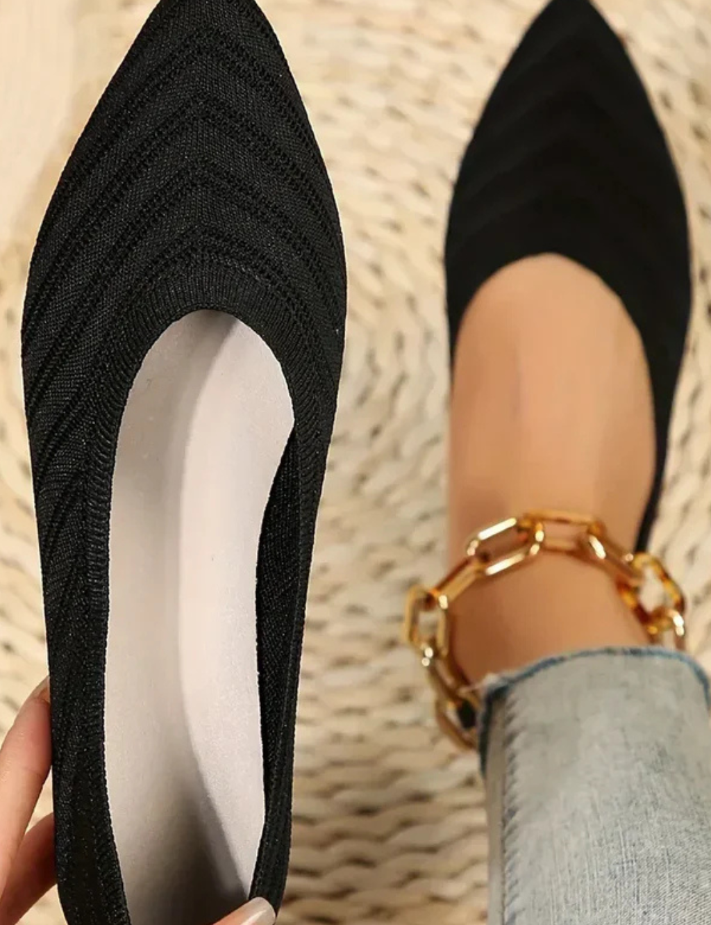 Isabella_Romano_Pointed_Knit_Flats_For_Women_415310761066882.png