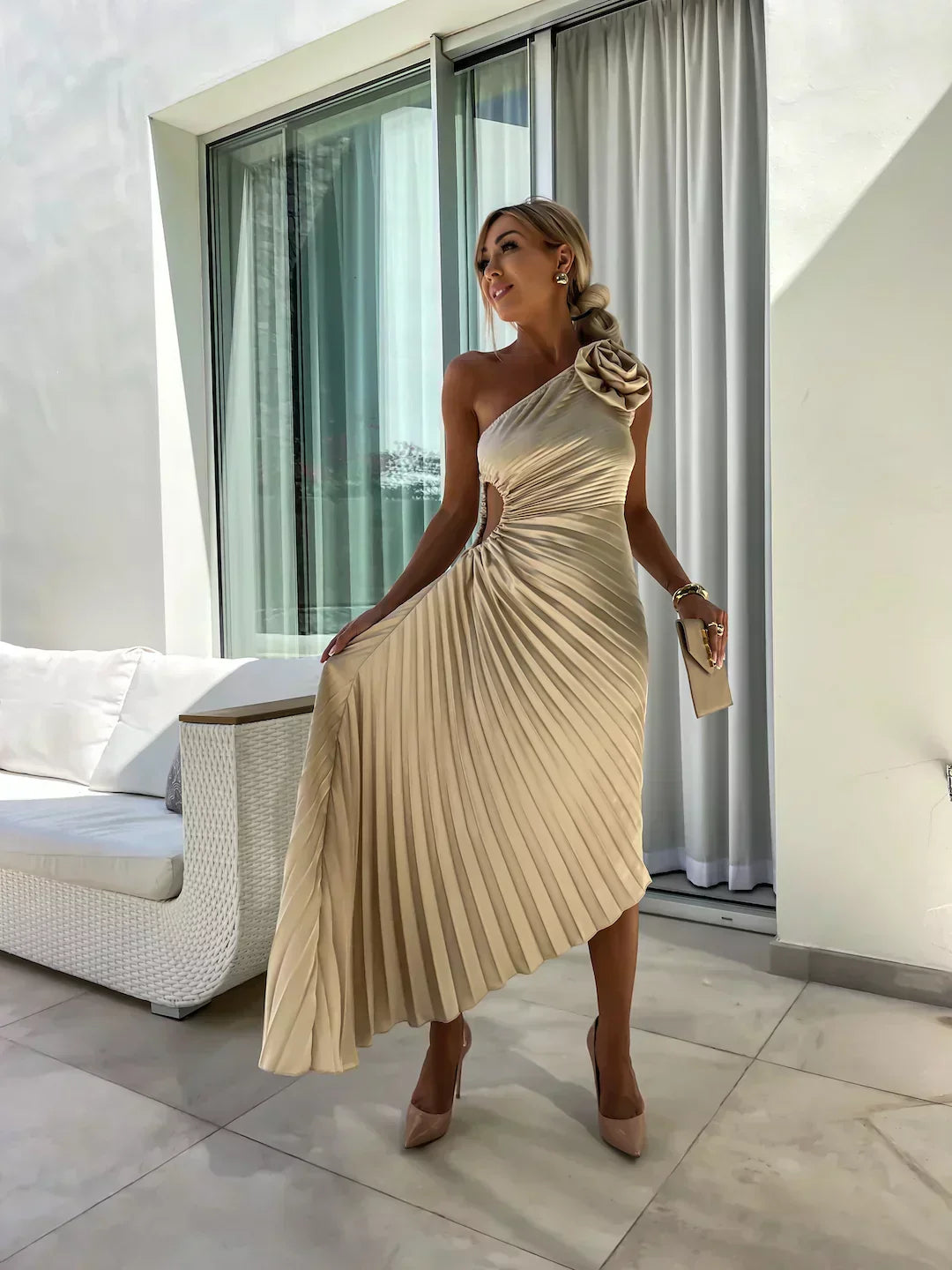 Ivy Harrison | One-Shoulder Pleated Maxi Dress
