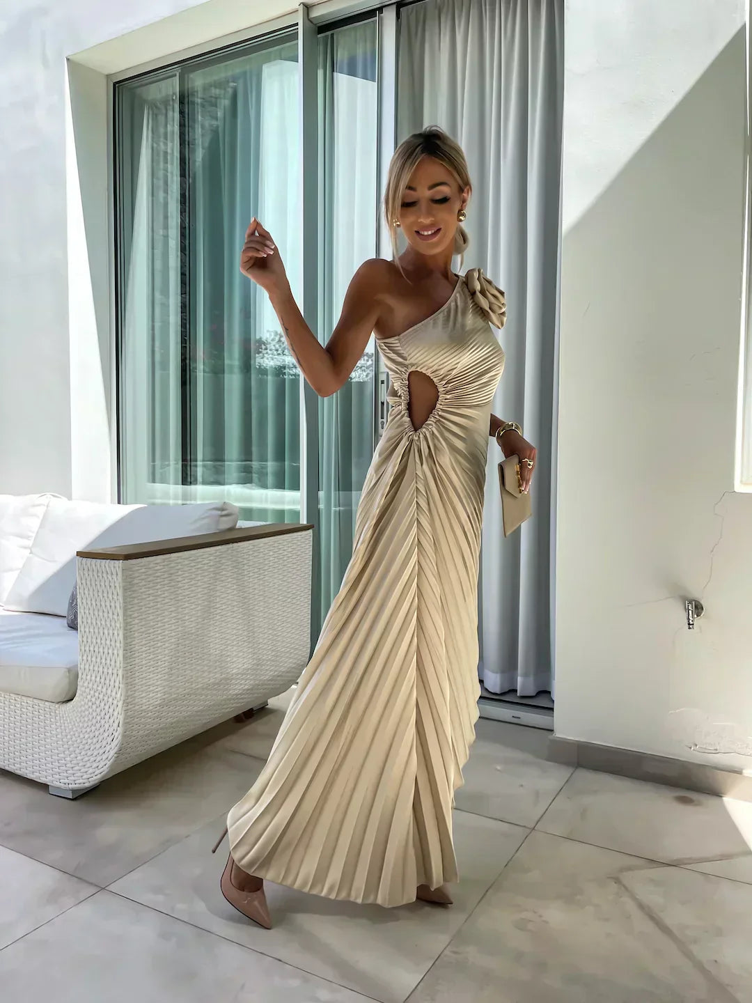Ivy Harrison | One-Shoulder Pleated Maxi Dress