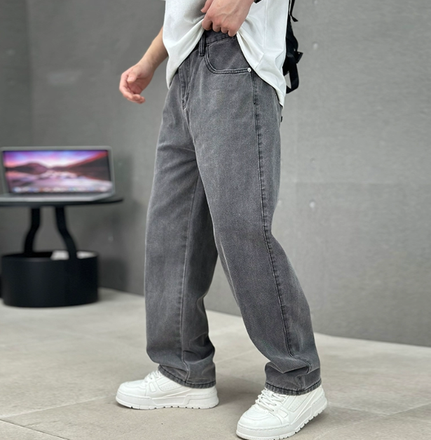 Luca Harrington | Relaxed Wide Leg Denim Jeans For Men