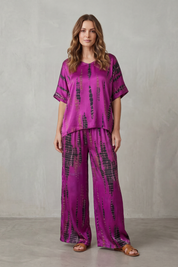 Tabitha Reynolds | Abstract Print Wide-Leg Lounge Set – Relaxed Luxury