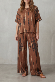 Tabitha Reynolds | Abstract Print Wide-Leg Lounge Set – Relaxed Luxury