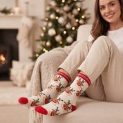 Merry Stride | Chaussettes de Noël rouges à visage de renne pour femmes