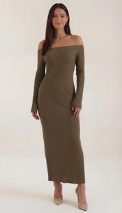 Nia Prescott | Off-Shoulder Ribbed Midi Dress