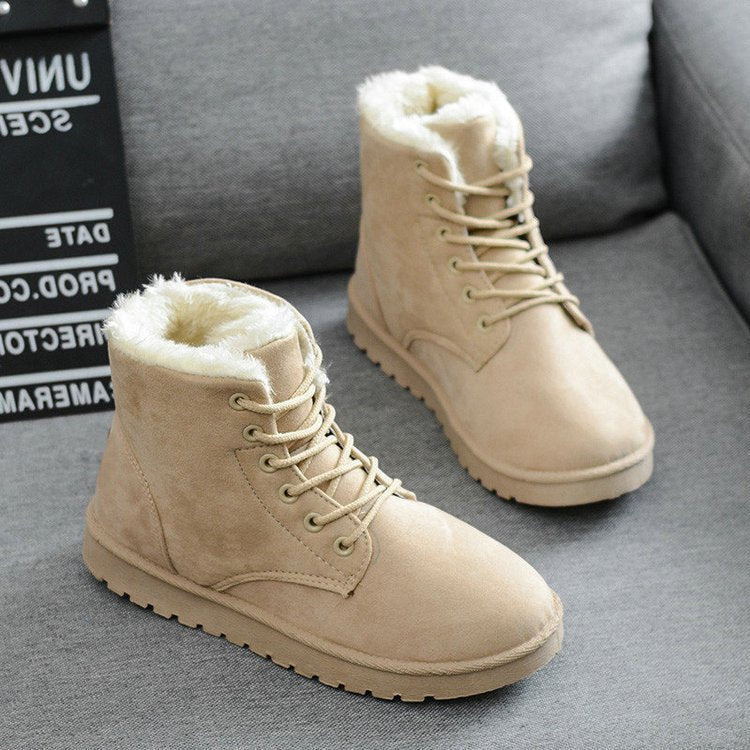 Freya Sanderson | Bottes d’hiver à lacets doublées de fourrure, couleur sable